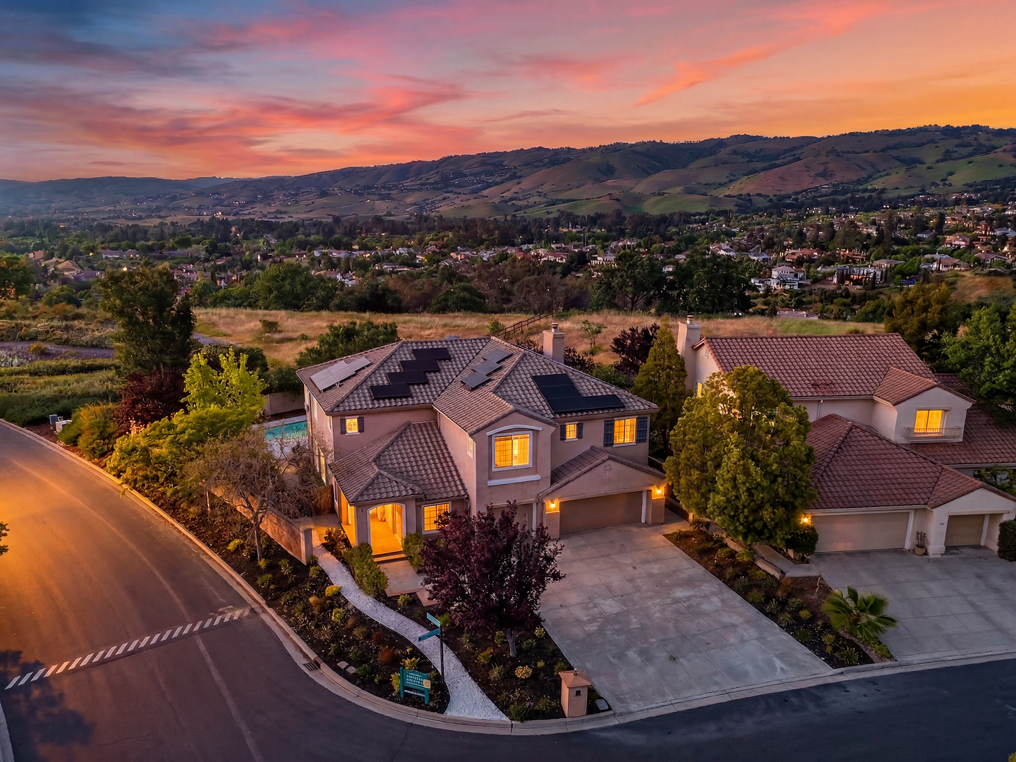 Listing 3 at dusk
